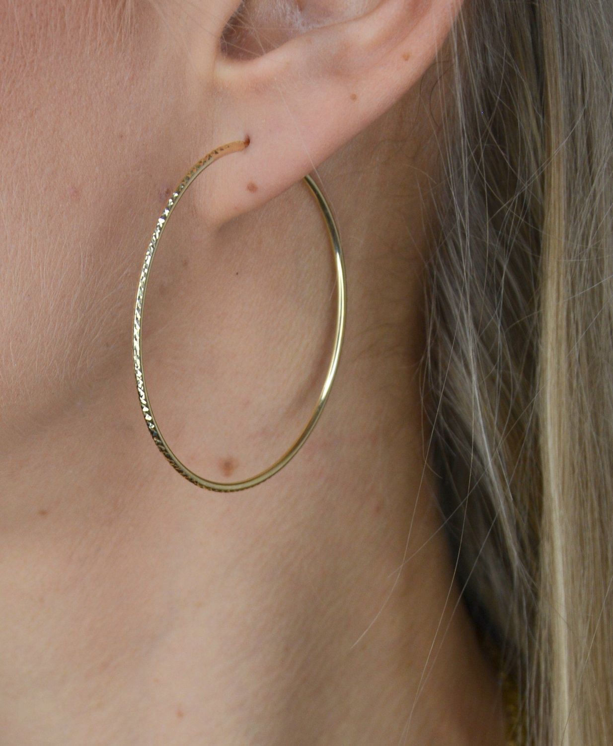 Złote kolczyki 333 koła 5 cm KL 9823 333.jpg